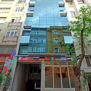 The Marist Kadikoy Ξενοδοχείο